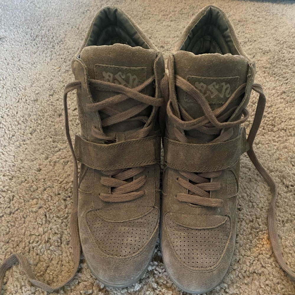 Sneaker Heels